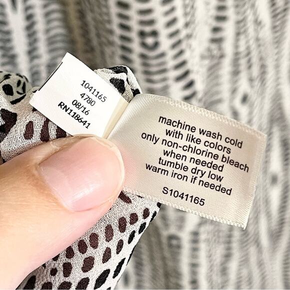 Lane Bryant Women's White Collared Long Sleeve Sheer Button-Up Shirt Size 19/20 - Picture 16 of 16